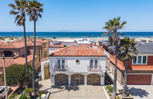 Oxnard Shores House | Luxury Oceanfront Home Available for Summer!