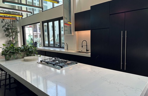 Platinum Triangle Apartment | Luxury one-bedroom in nice area MUST SEE