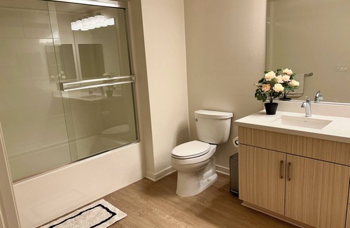 Irvine Condo | Luxury Resort Style 2-bedroom condo + Workstation - Irvine Spectrum Area