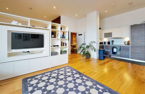 Vassall House | Luxury Spacious 1 bed Loft in Clapham/Brixton Area