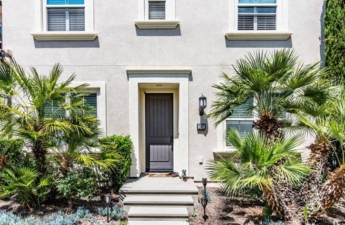 Portola Springs House | LUXURY STAY, UCI, WILD RIVERS, DISNEYLAND, POOLS, PARKS, LAGUNA BEACH