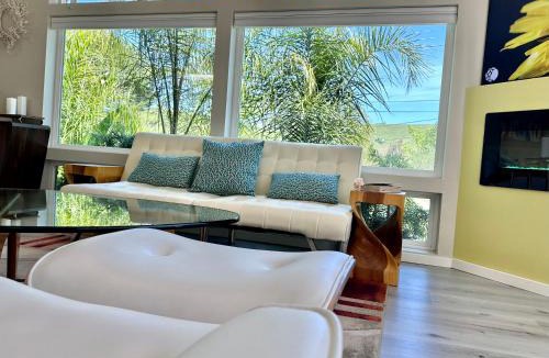San Rafael Apartment | Luxury Suite with Views - San Rafael, Gateway to SF & Wine Country