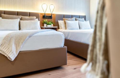Fairfax District Cabin | LYFE INN & SUITES by AGA - Beverly Hills