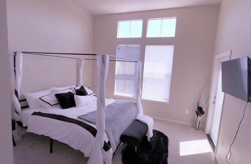 Valencia Apartment | Magic Splash Getaway