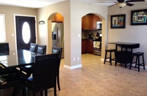 Anaheim Resort House | Magical Disneyland Escape – Walk to Park + Watch Fireworks from a Huge Backyard!