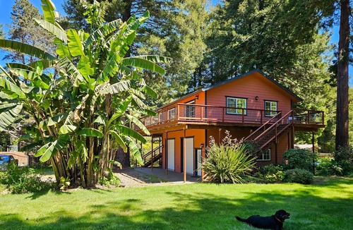 Cleone House | Magical estate & detached guest suite with hot tub, game room, pond & playset