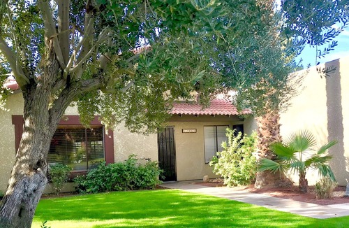 Indio House | Magical Garden Retreat with Pool, Hot Tub & Mountain Views✨