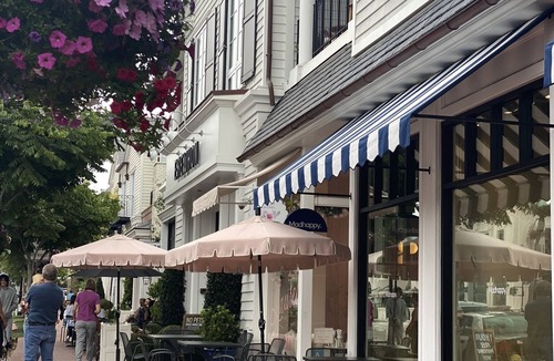Pacific Palisades Cottage | Magical Palisades Village …walk to the Village and Ocean Bluffs