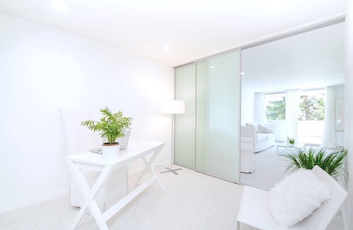 Sawtelle Condo | Magnificent Villa Blanca in the heart of Brentwood