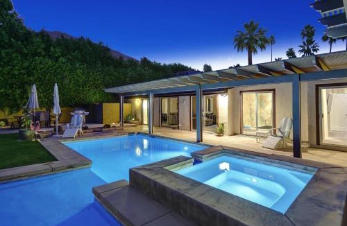 Tahquitz River Estates House | Mags Mountain View - Meredith Lodging