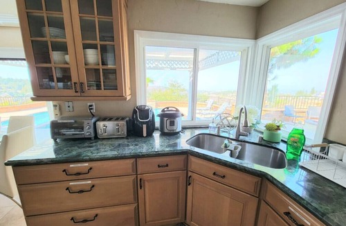 Anaheim Hills House | Majestic Anaheim Panorama Hill Home With Sunset