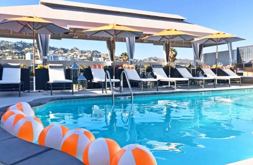 Tri-West Hotel | Making The Best Memories Along The Way! Rooftop Pool, Sauna, Pet-freindly