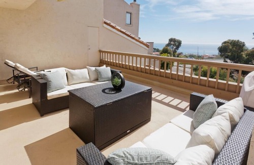 Eastern Malibu House | Malibu Retreat In the heart of Malibu