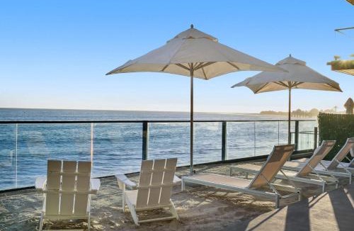 Eastern Malibu Apartment | Malibu Sand Carbon Beach Suites