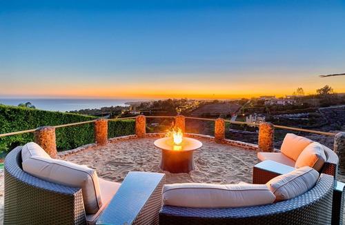 Central Malibu House | Malibu Stone Manor - A True Paradise