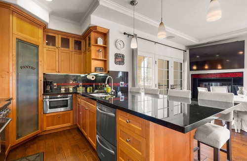 Oxnard Shores House | Mandalay Shores Townhome