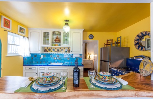 Sand Section Hotel | MANHATTAN BEACH Magical Spanish Style Cottage Steps 2 Beach