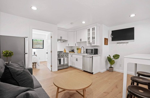La Selva Beach Apartment | Manresa Surf House 1 bedroom Sleeps 4 unit #2