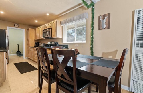 Sugarloaf House | Maple Lane Lodge