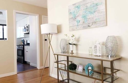 Serramonte House | @ Marbella Lane - 3BR Stylish House near SF