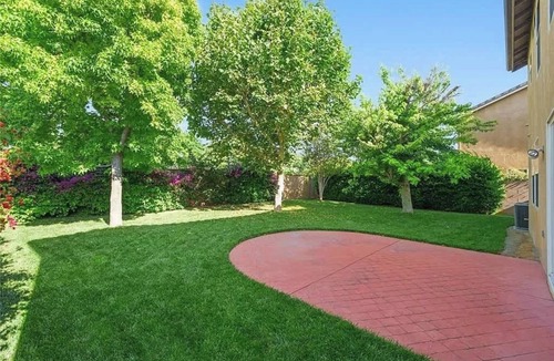 Eastvale House | @ Marbella Lane – Lit & Laid Back Eastvale Home
