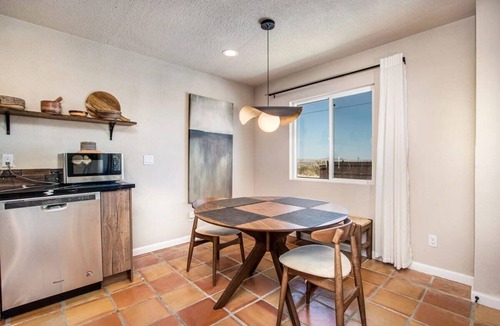 Panorama Heights House | @ Marbella Lane - Moon Designer Home close to JTNP