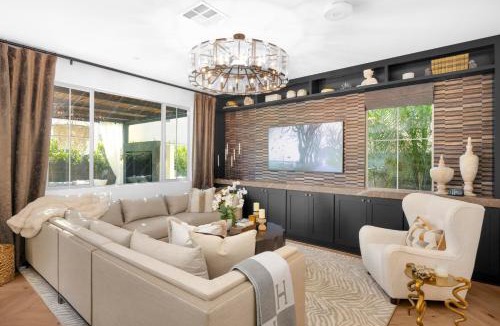 San Juan Capistrano House | # Marbella Lane - Stylish Dream Home in RMV with Pool