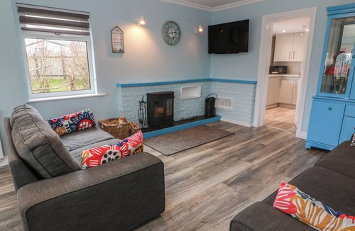 Southerness Cottage | MARDAN, pet friendly, with a garden in Southerness