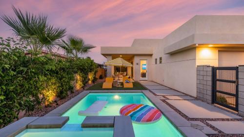 La Quinta Cove House | Marilyn by AvantStay Mins to Old Town La Quinta