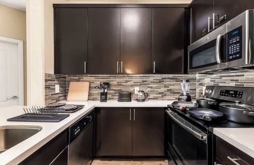 Marina del Rey Apartment | Marina View Oasis 2 bd | Free Parking & Pool