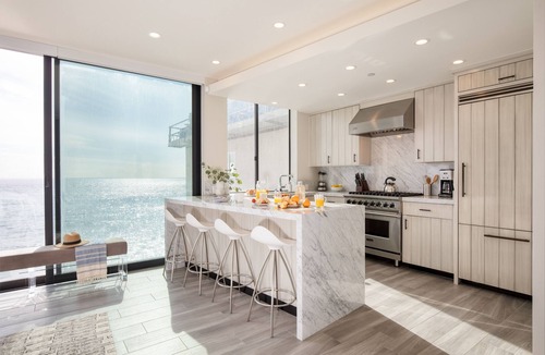 Los Angeles County House | Matador by AvantStay | Ocean Front Malibu Pad w/Rooftop Patio