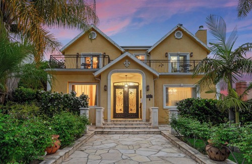 Burbank House | Mediterranean Villa - Pool&Sauna