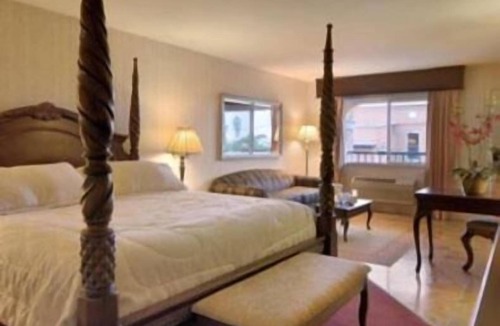 Merced Hotel | Merced Inn and Suites
