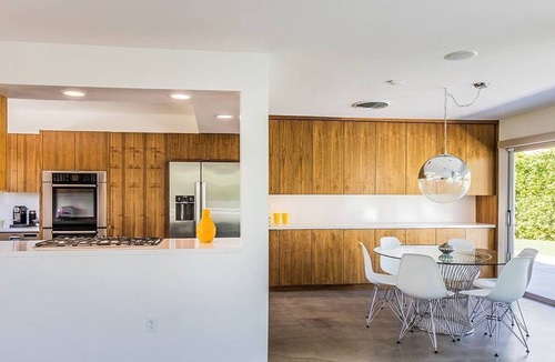 Palm Springs House | Mid-century minimalist pool/spa estate south of downtown Palm Springs.
