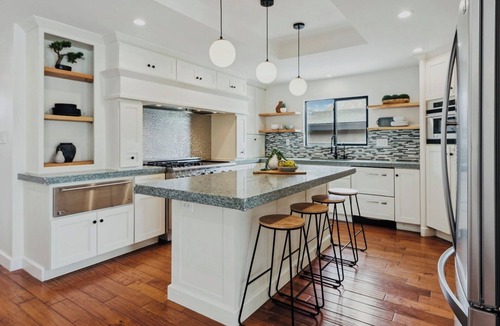 Harbor Villa | Mid Century Modern Beach Villa with Pool - Close to beaches, parks, Disneyland