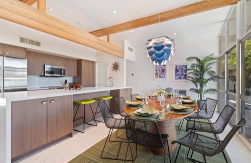 Palm Desert House | Mid Century Modern home -newly renovated with swim jet pool, spa on golf course!