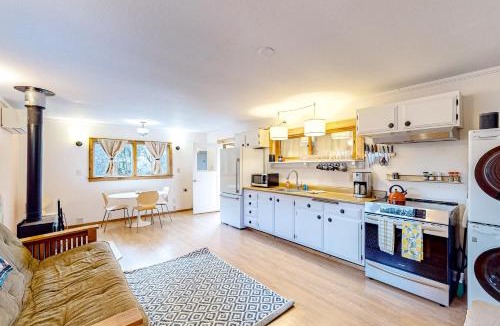 Cleone House | Mill Creek Retreat