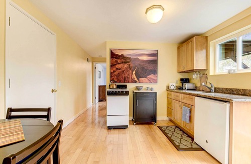 Almonte Apartment | Mill Valley Escape - 13 Miles to San Francisco!