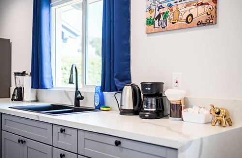 Riverview West House | Mins to Disney! Luxury 4BD Insta Wall & Game Room