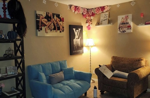La Habra Condo | Minutes from the Happiest place on earth. A private getaway. Entire place.