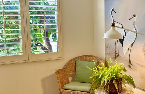 Sawtelle Condo | Minutes to Water Garden Tech Hub, Amazon, Oracle, LionsGate and Walking to Metro