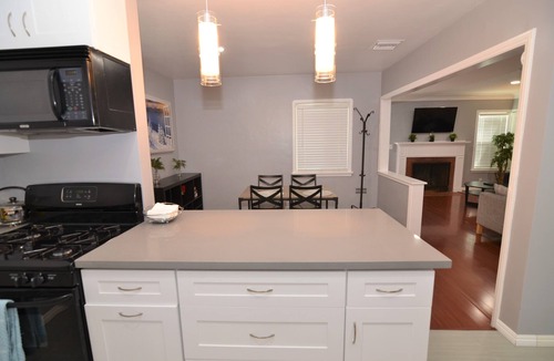 Rosemead House | MnC’s Modern n Centrally Located San Gabriel Home