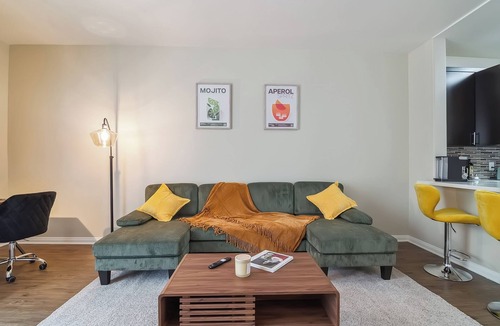Marina del Rey Apartment | Modern 1bd apt in Marina del Rey w Free Parking