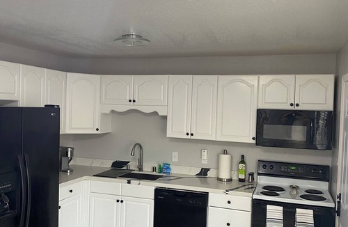Arden-Arcade Apartment | Modern 2-bedroom corporate apartment with WiFi, AC in enjoyable Sacramento