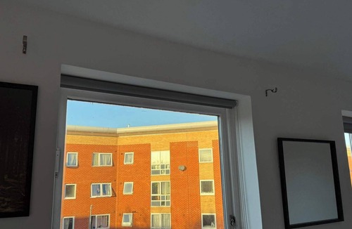 Newham Apartment | Modern 2BDR Flat in East London Near Beckton DLR