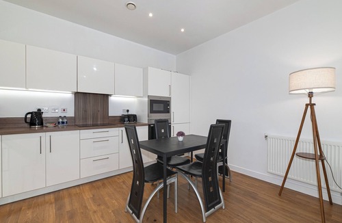 Royal Docks Apartment | Modern 2BR flat with Balcony, in East London - Pass the Keys