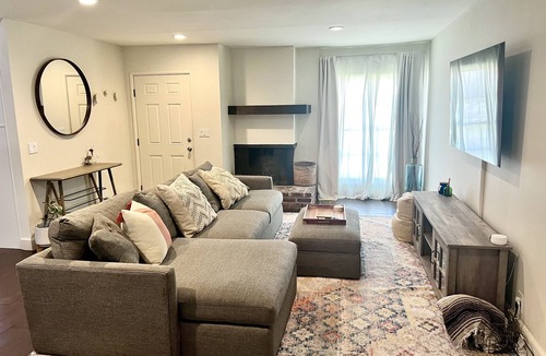 East Whittier House | Modern 3 BR Home with Entertaining Kitchen & Patio