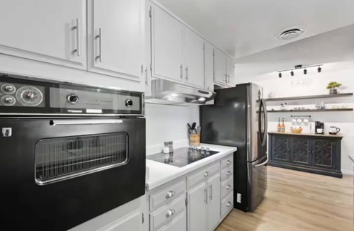 Hemet House | Modern 3BR/2BA | Game Lounge & Outdoor Games