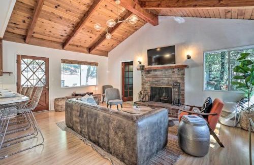 Crestline House | Modern and Unique Cabin with Deck by Lake Gregory!