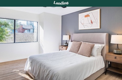 South Redlands Apartment | Modern Apartment in Prime Location (ID7963X57)